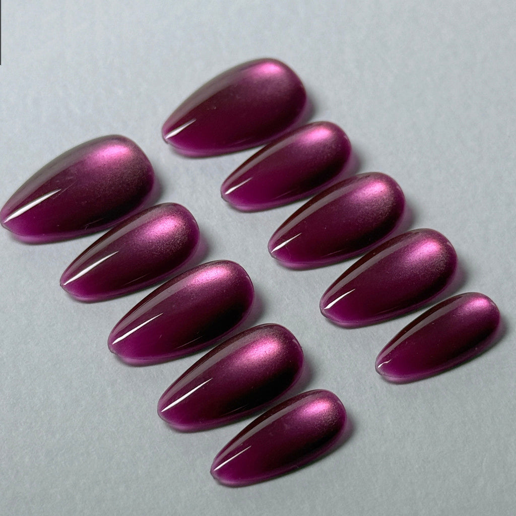 Cherry Noir-Cat Eye