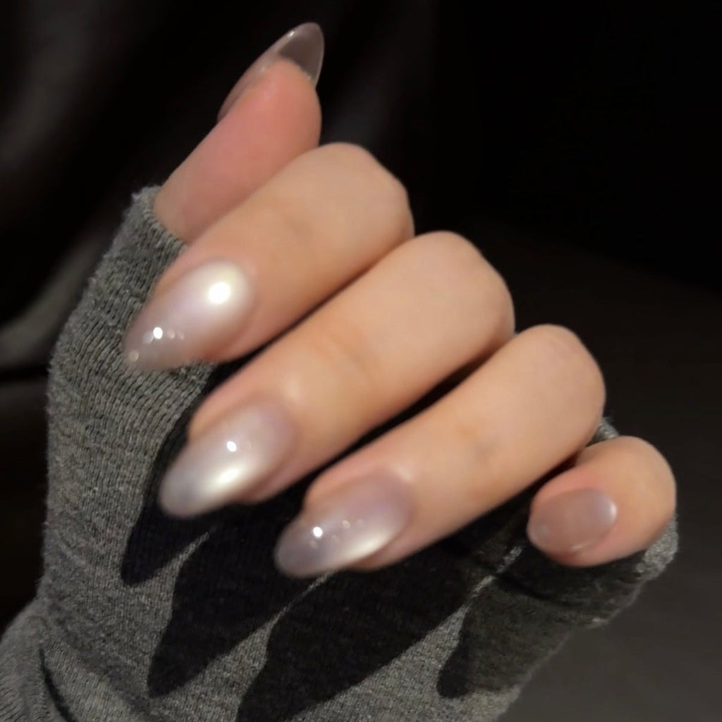 Crystal Ball -Cat Eye