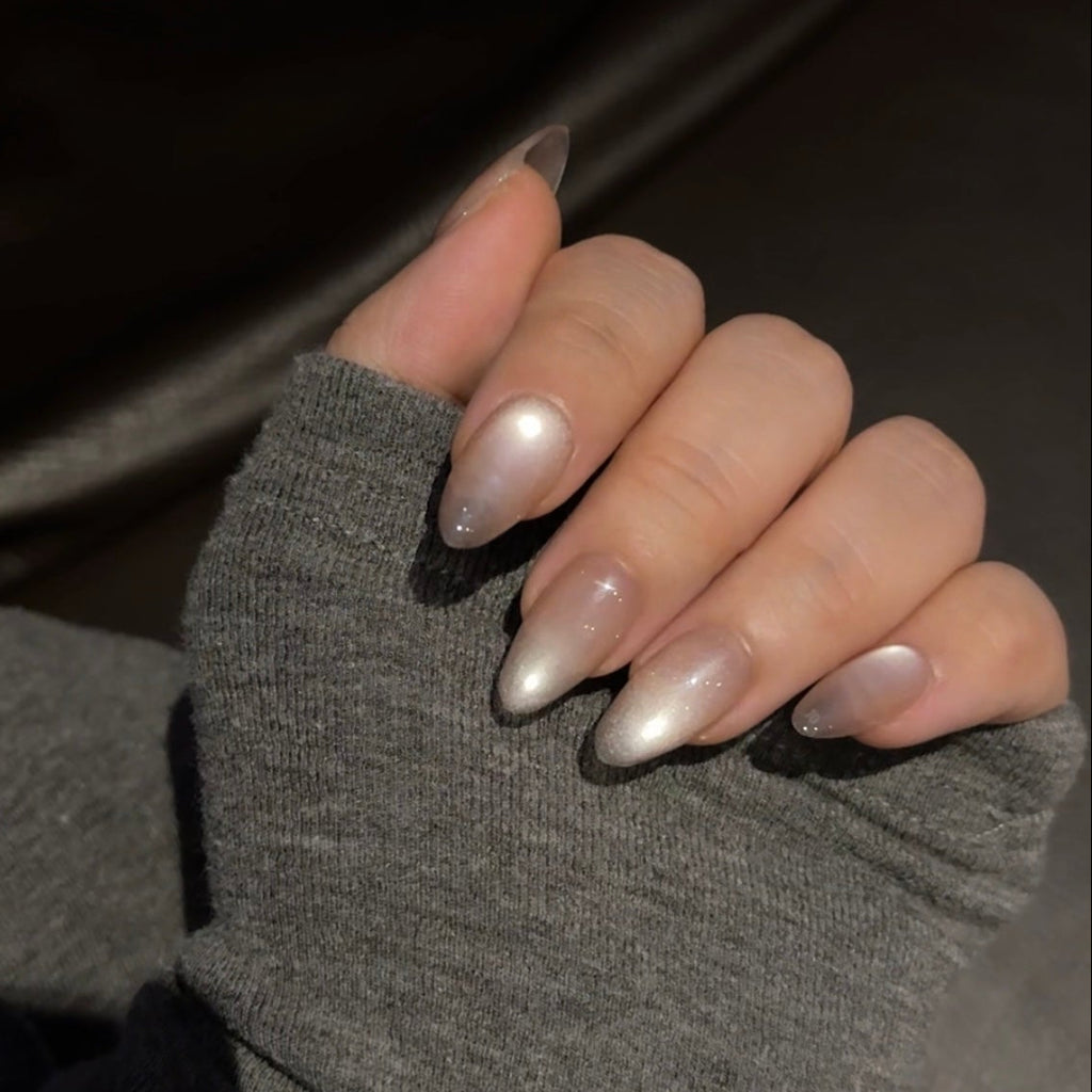 Crystal Ball -Cat Eye
